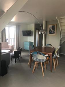 Appartement Gîte du Chêne climatisé 22 Rue du Commissaire À Becker 68750 Bergheim Alsace