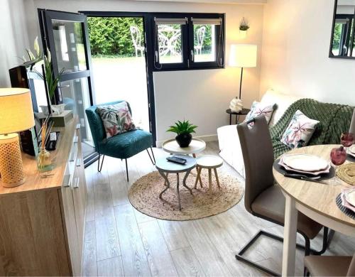 GITE L'Orée Deauvillaise en rez de jardin