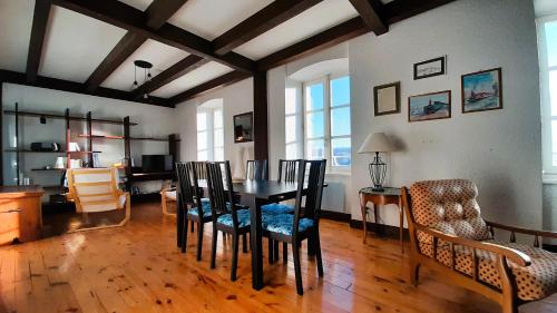 Gite La Coustourelle - Appartement T4 en coeur de village