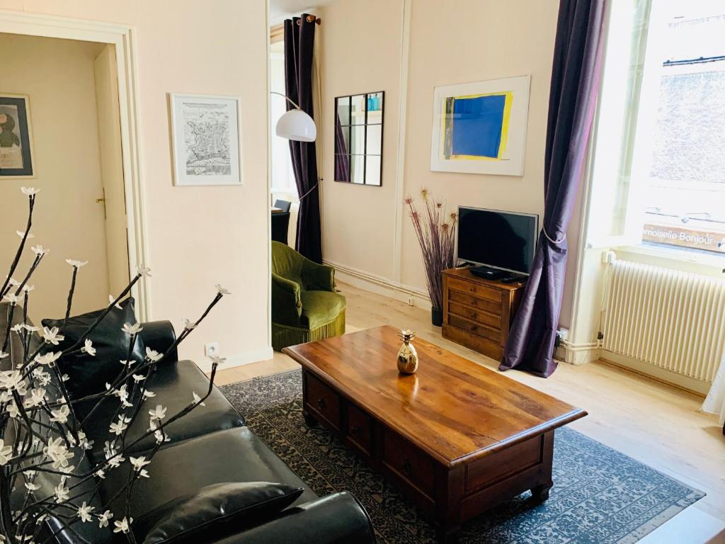 Gîte La Passerelle - Manoir le Plessix Madeuc 22130 Corseul