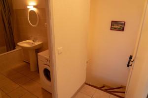 Appartement Gîte La Place Las Cabanes 66220 Fosse Languedoc-Roussillon