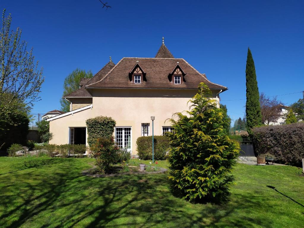 Gîte La Sérénité Marivaloise 1 Lieu-dit Prairie du Château, 46120 Lacapelle-Marival