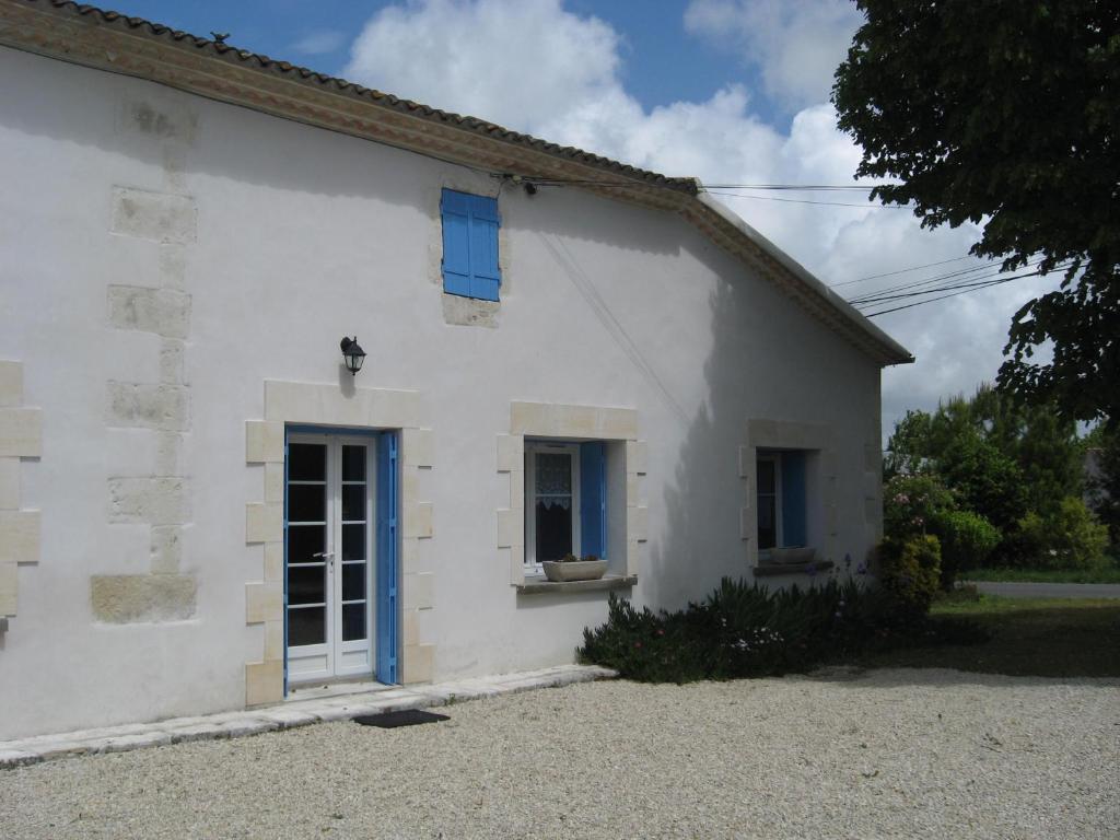 Appartement Gîte Le COZILLON 19 Rue de la Vignaude 17120 Cozes