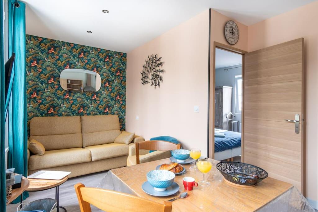 Appartement GITE LE DORIS AVEC PLACE DE STATIONNEMENT PRIVEE INCLUSE 14 Rue Dorus 76790 Étretat