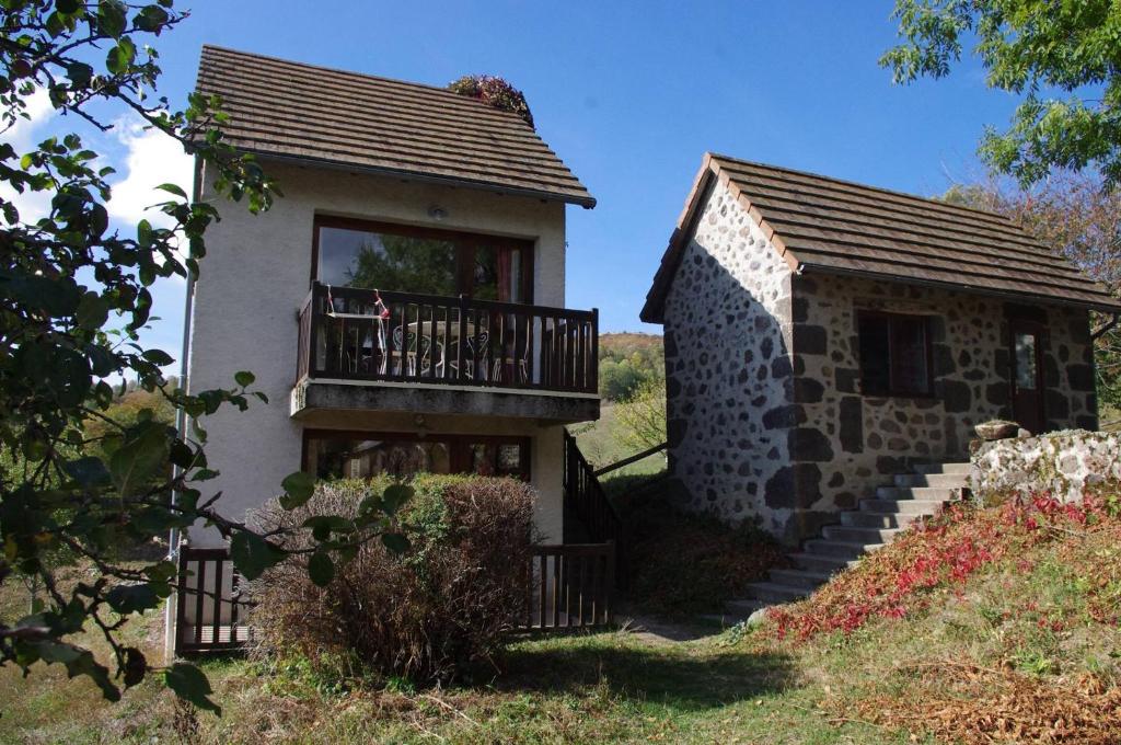 Gîte Obiou 2 PUECH VERNY, 15590 Saint-Cirgues-de-Jordanne