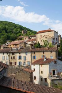 Appartement Gîte Roc Suzadou Rue Bombecul 34210 Ferrals-les-Montagnes Languedoc-Roussillon