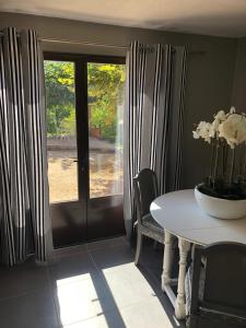 Gîte Roussillon dame Sirmonde