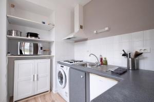 Appartement Gîte Terracotta de Segré ✰ cuisine ✰ chambre (lit queen size) ✰ salon étage 2 2 Rue Emile Zola 49500 Segré Pays de la Loire