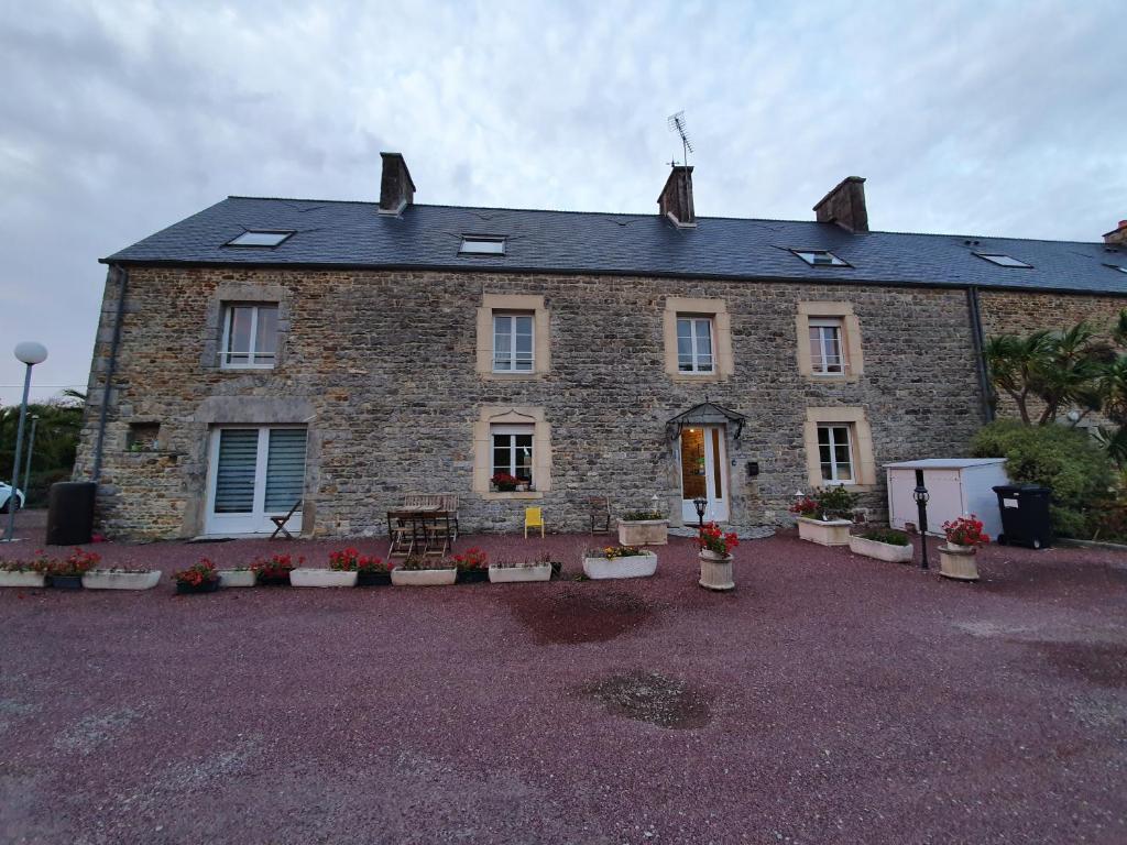 Appartement Gites de Line Marvie 22 Route de la Mare du Parc 50270 Surtainville