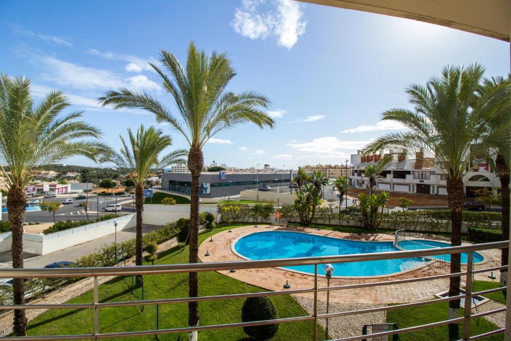 Appartement Globe I Apartment by Stay-ici, Algarve Holiday Rental Avenida dos Descobrimentos Edificio IRS - Apart 45 8200-260 Albufeira