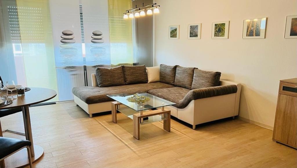 Appartement Glückseligkeit Tabernae-Montanus-Straße 15 76887 Bad Bergzabern