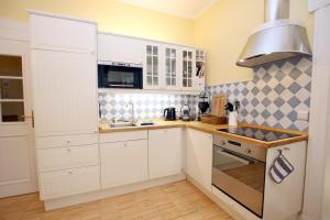 Gmelinstra_e 22_ Whg_ 3_ Haus Frie