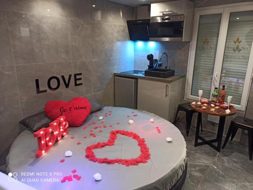 GOLDEN Suites & Spa le lovely