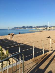 Appartement Golden Triangle 2Br/2Ba 19 Rue des États-Unis 06400 Cannes Provence-Alpes-Côte d\'Azur