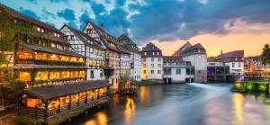 Good time on the lake - Strasbourg Schiltigheim - European Parliament