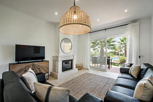 Gorgeous Two Bedroom Apartment in Carvoeiro