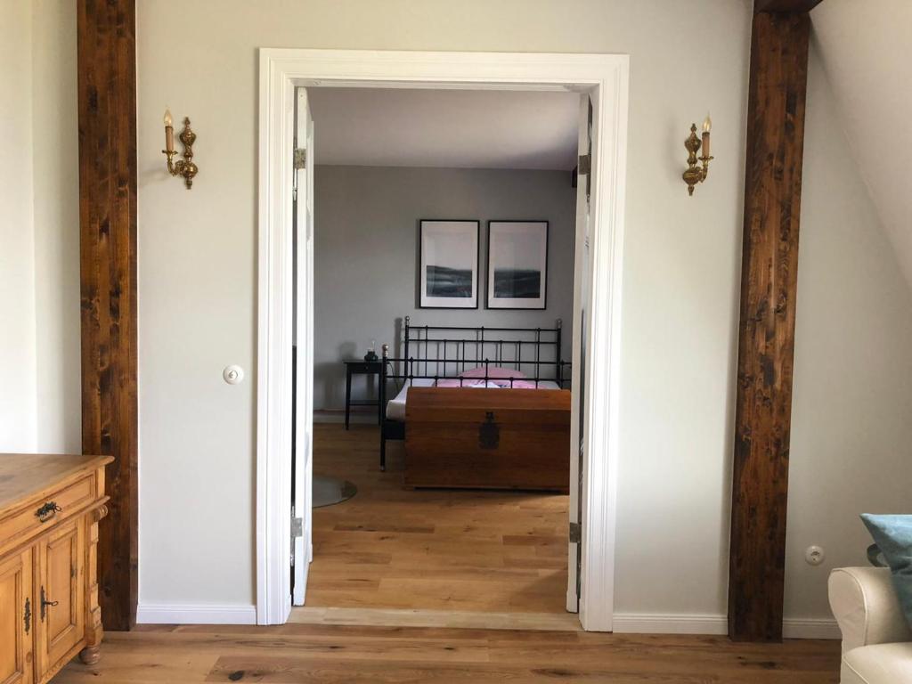 Gottberger Hof im Herzen des Ruppiner Seenlandes - Wohnung \ Gottberger Dorfstraße 81, 16818 Gottberg