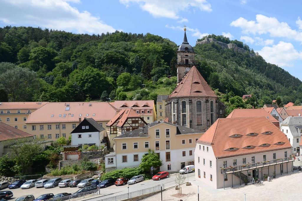 Appartement Grafenblick, Ferienwohnung mit Aussicht! Bielatalstraße 19 Grafenblick, Ferienwohnung mit Aussicht! 01824 Elbe