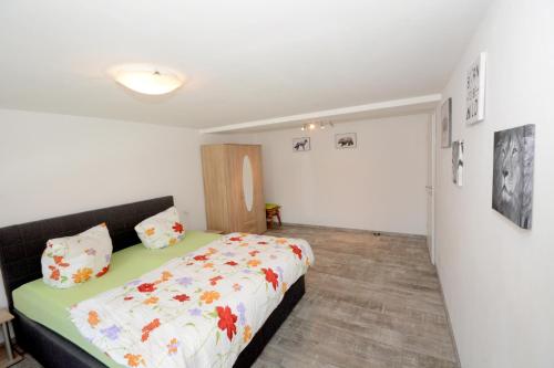 Grafenblick, Ferienwohnung mit Aussicht!