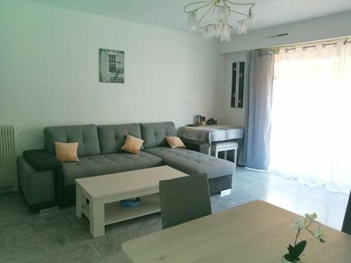 Grand 2 pièces Centre ville Antibes LE CONCORDE 4EME 8 Boulevard Albert 1er, 06600 Antibes