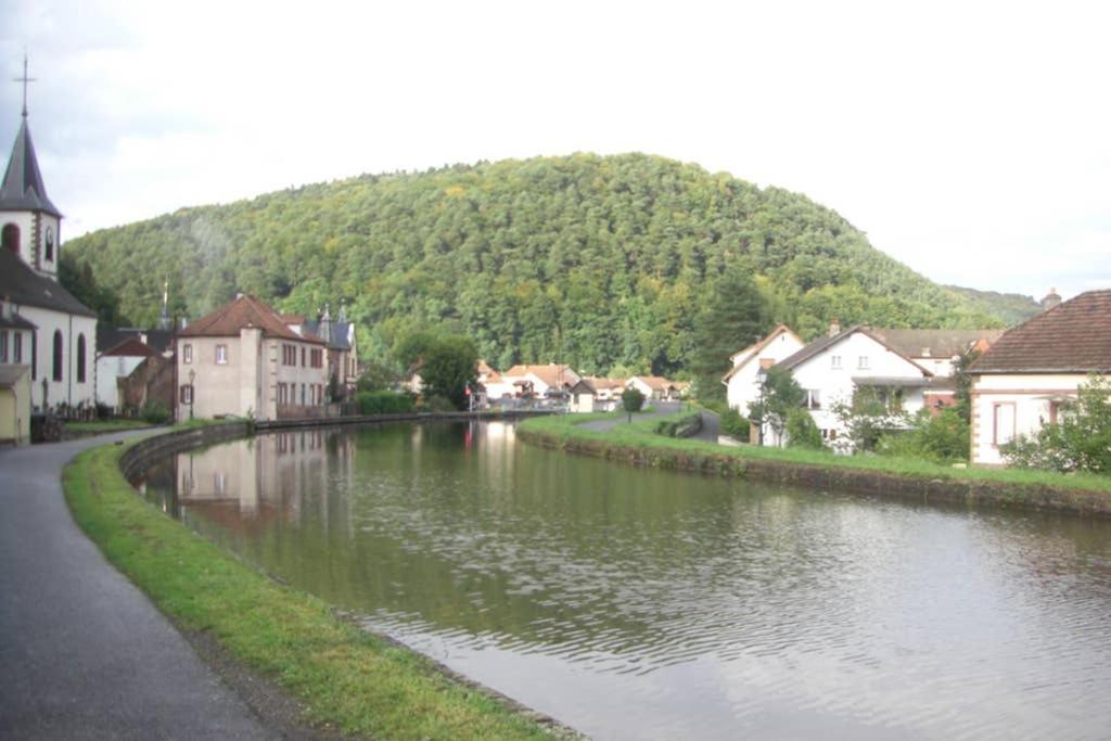 Grand appart duplex 6 pers gare wifi 02100 Saint-Quentin