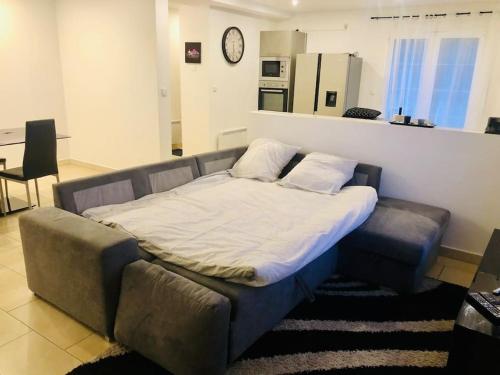 Grand appartement 7 couchages dans pavillon récent