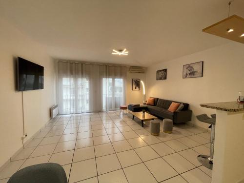 Grand appartement 87m2 à 10 mètres de la plage