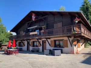 Grand appartement aux SAISIES