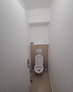 Grand appartement avec parking privé
