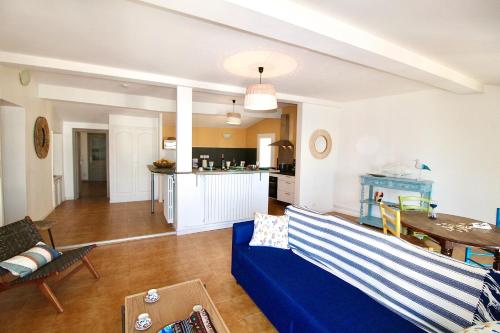 Grand appartement avec vue sur quai