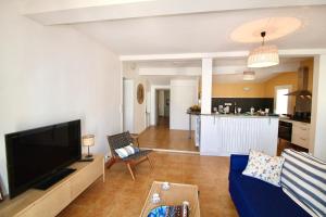Grand appartement avec vue sur quai