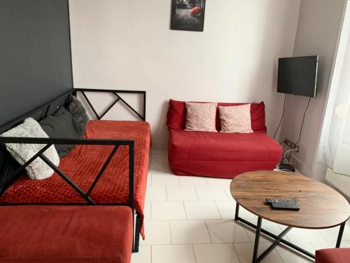 Grand Appartement -Centre Blois - Parking privé - Fibre by Sweet Home Company
