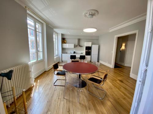Grand appartement de caractère au coeur de ville