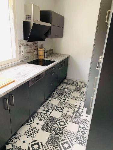 Grand Appartement de standing quartier Gare Angers-Lafayette/Parking/Wifi