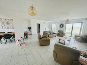 Grand appartement face mer