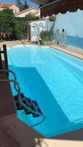 Grand Appartement (Haut de villa) proche de la mer