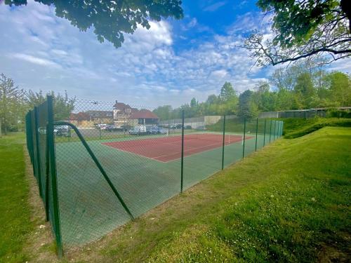 Grand appartement proche Roissy, Parc Astérix, Mer de sable