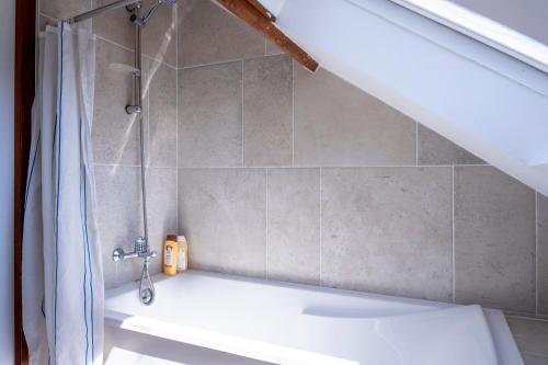 Grand appartement spacieux sur les toits de Bayeux