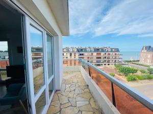 Grand appartement Vue sur mer à Cabourg