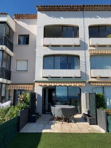 Appartement GRAND DUC Résidence Chopin, Appartement 10, Avenue Gioacchino Rossini 06210 Mandelieu-la-Napoule Provence-Alpes-Côte d\'Azur