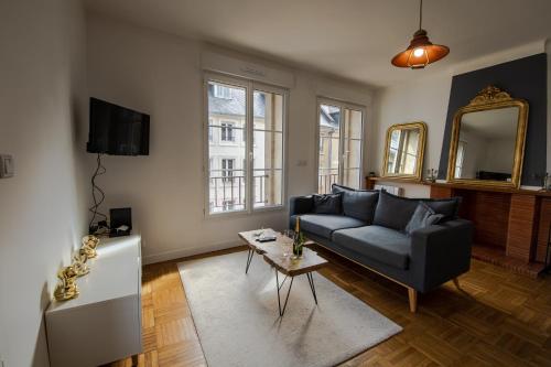 Grand F2 refait à neuf, Plein coeur Centre Ville
