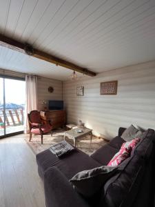 Grand F3 75m2 4/6 pers, jardin terrasse, top vue