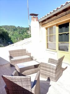Grand Gîte terrasses Largentière