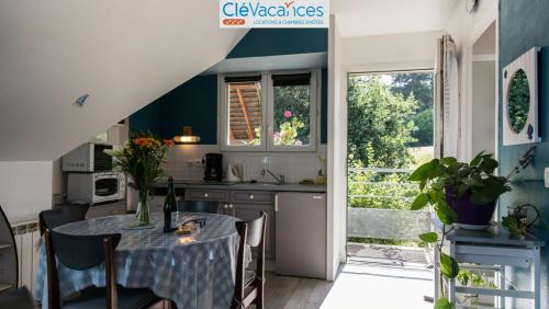 Grand LARGE FACE A LA PLAGE TRESTEL