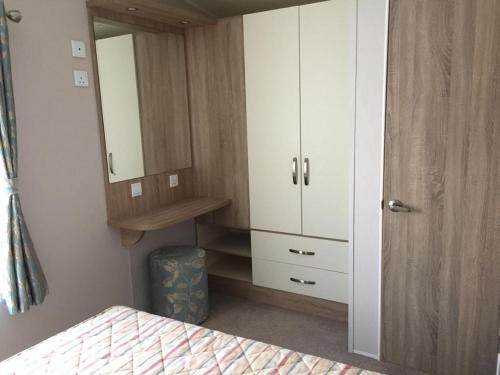 Grand mobil home 3 chambres proche châteaux de la Loire AMHCH9