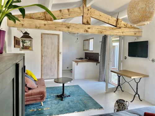 Grand Studio 30m avec jardin proche des plages