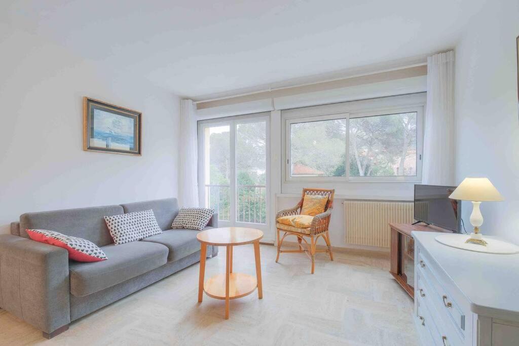 Grand studio 4 à 6 personnes, au pied des pistes 05560 Vars