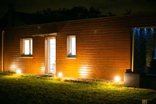 Grand studio 40m2 chaleureux - Jacuzzi