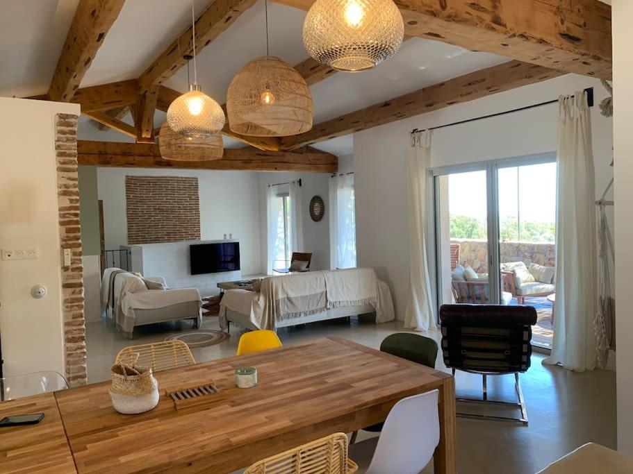 Grand studio 6 pers. Super Besse, Résidence *** 63610 Besse-et-Saint-Anastaise