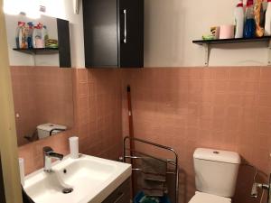 Grand studio duplex mezzanine.